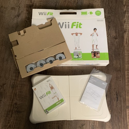 Nintendo wii fit plus - plus, con